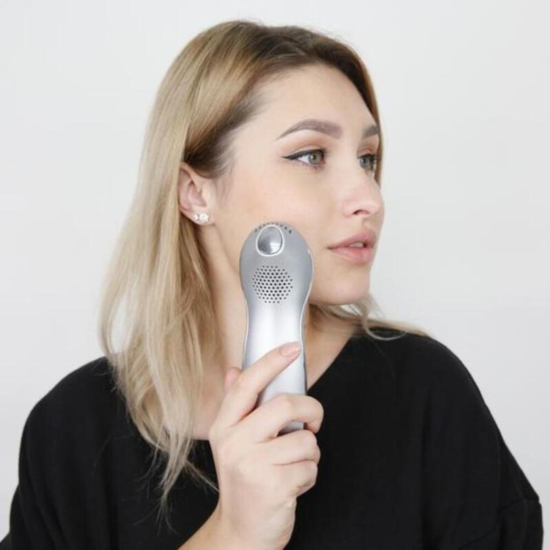 Mini Facial Toning Massager - Hot & Cold Therapy