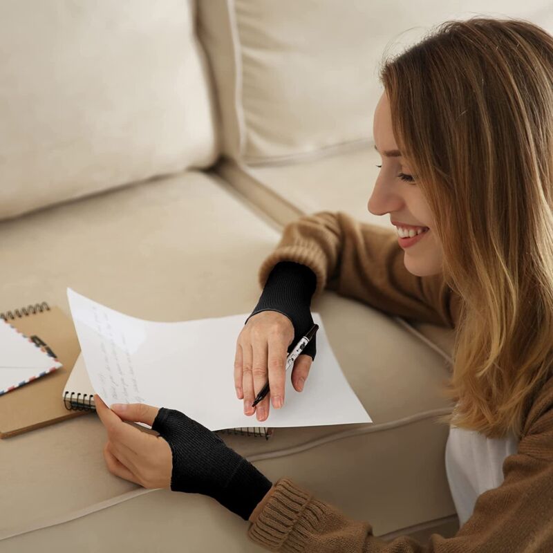 Gel Thumb Support Gloves