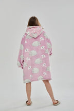 Oversized Winter Hoodie Blanket