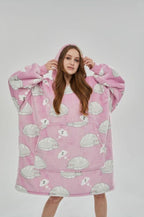 Oversized Winter Hoodie Blanket